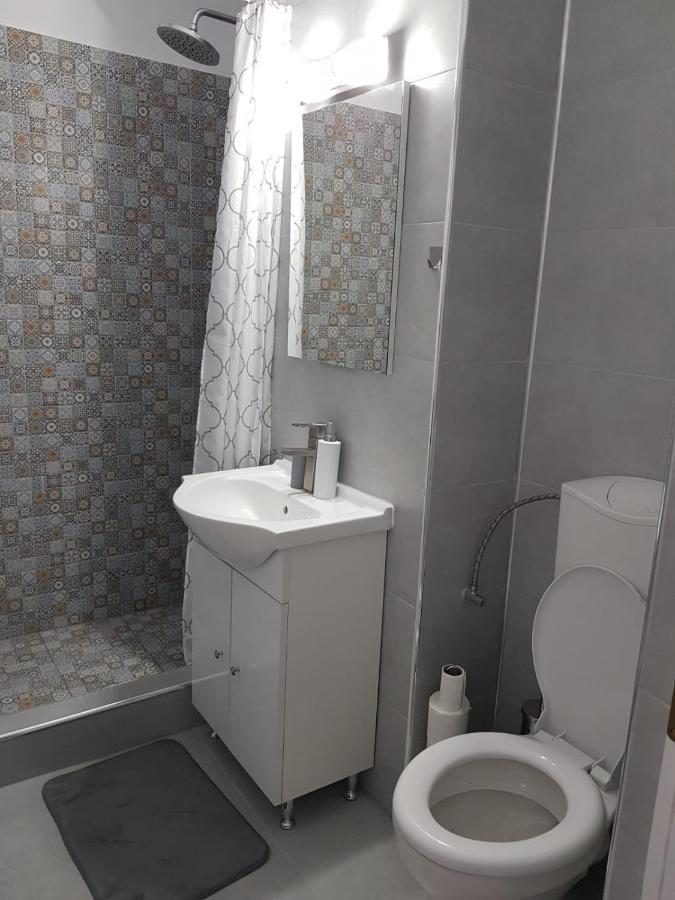 Ana Apartament Râmnicu Vâlcea Kültér fotó